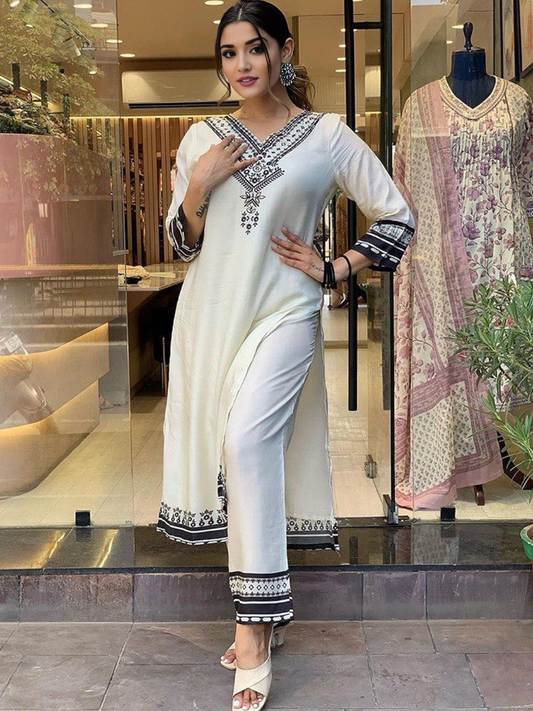 ethnic-motifs-printed-kurta-with-bottom-set