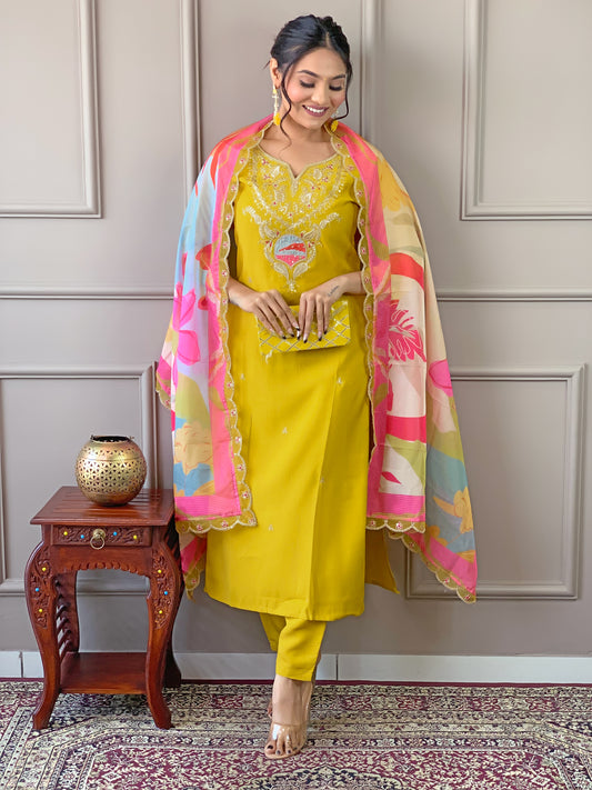 Women Embroidered Viscose kurta pant dupatta set