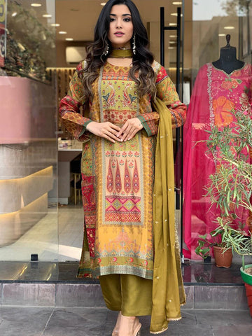 Heavy Silk Ethnic Motifs Printed Kurta Set with Coordinated Bottoms and Dupatta