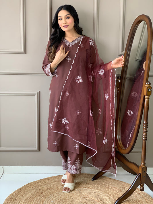 Women Embroidered Straight Kurta with Pants & Dupatta