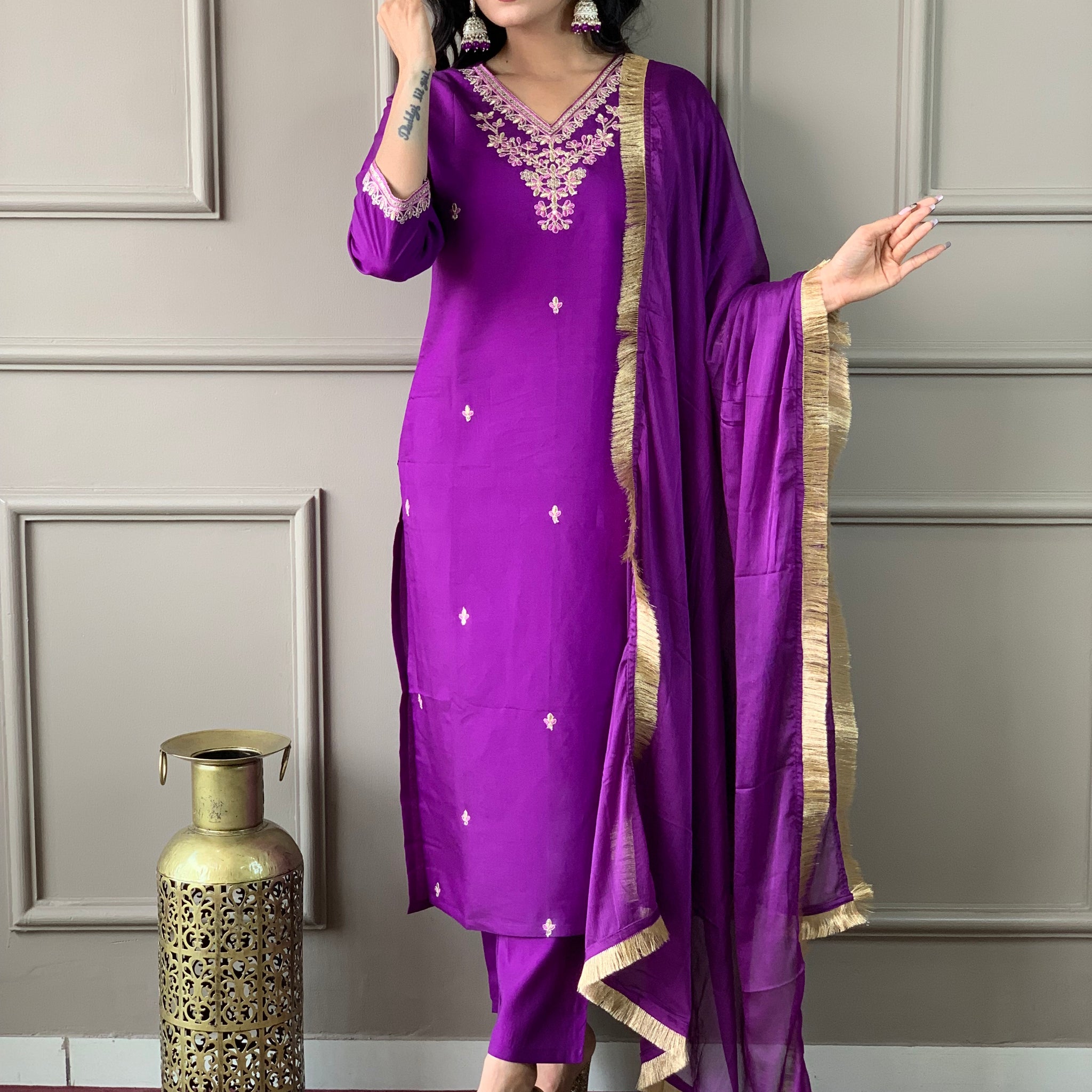 Women Embroidered Straight Kurta Suit Set