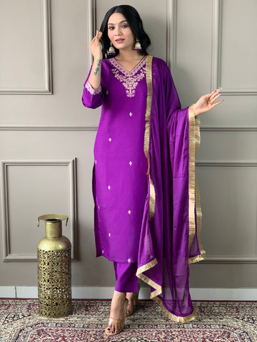 Women Embroidered Straight Kurta Suit Set