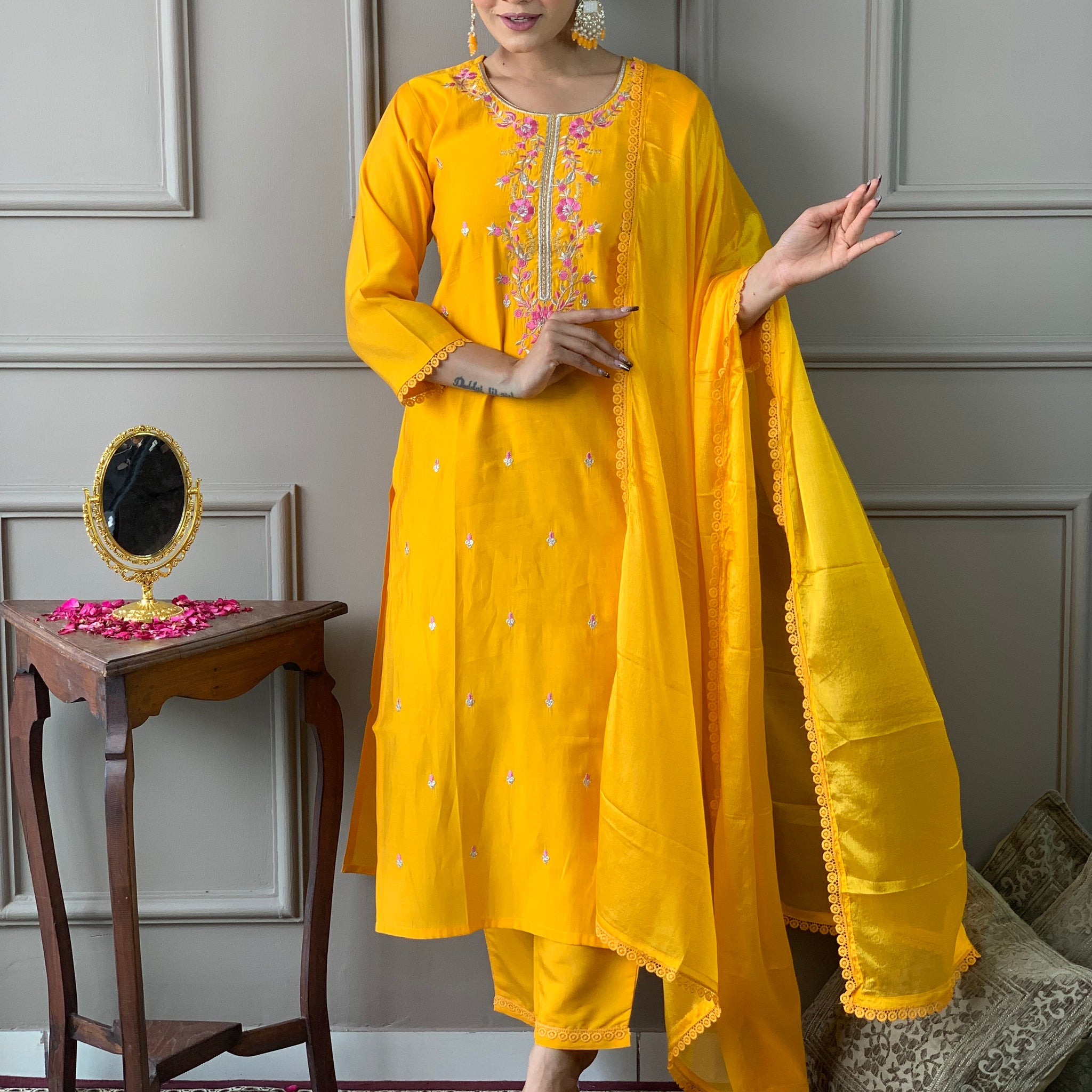 Women Embroidered Straight Kurta Suit Set