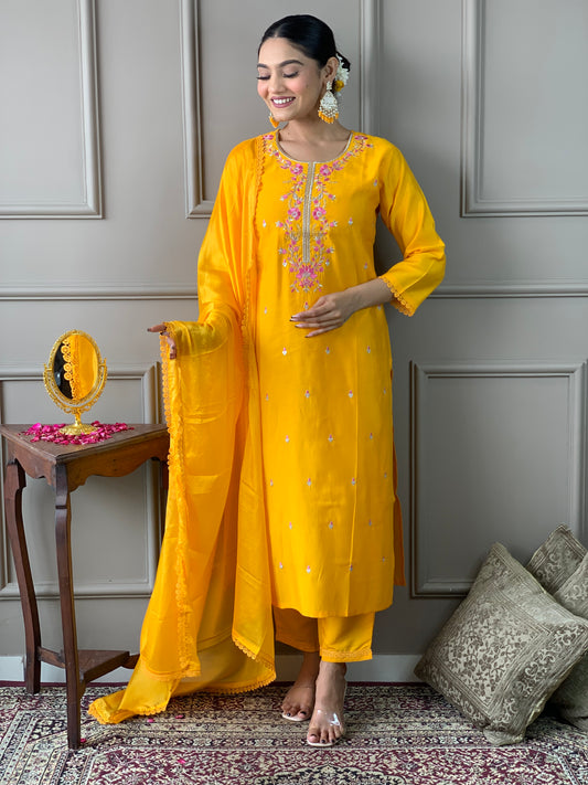 Women Embroidered Straight Kurta Suit Set