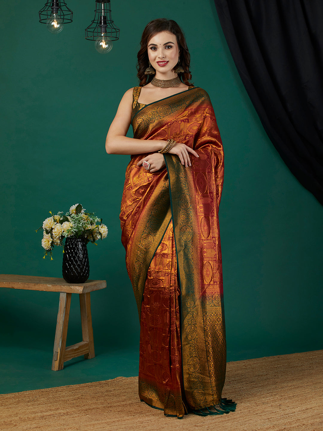 Woven Design Zari Pure Silk Kanjeevaram Saree