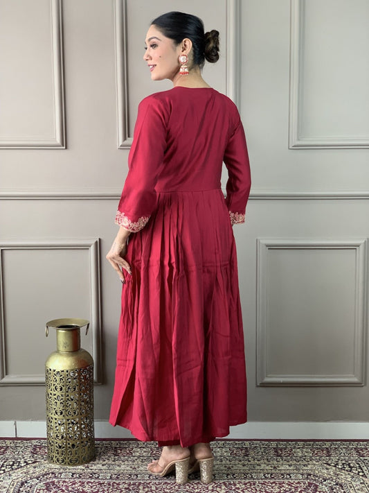 Angrakha-Style Chanderi Viscose Embroidered Kurta Set with Matching Bottoms and Dupatta for a Sophisticated Traditional Look