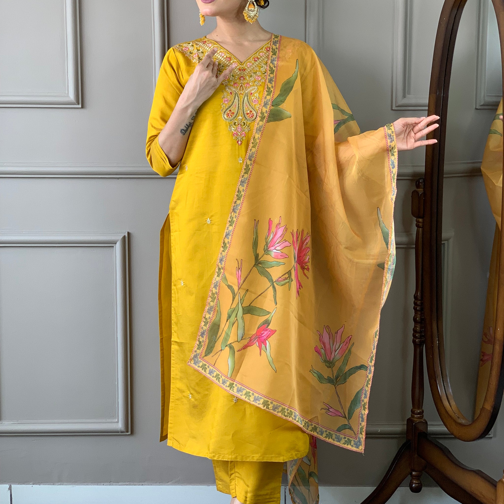 Women Embroidered Straight Kurta with Pants & Dupatta