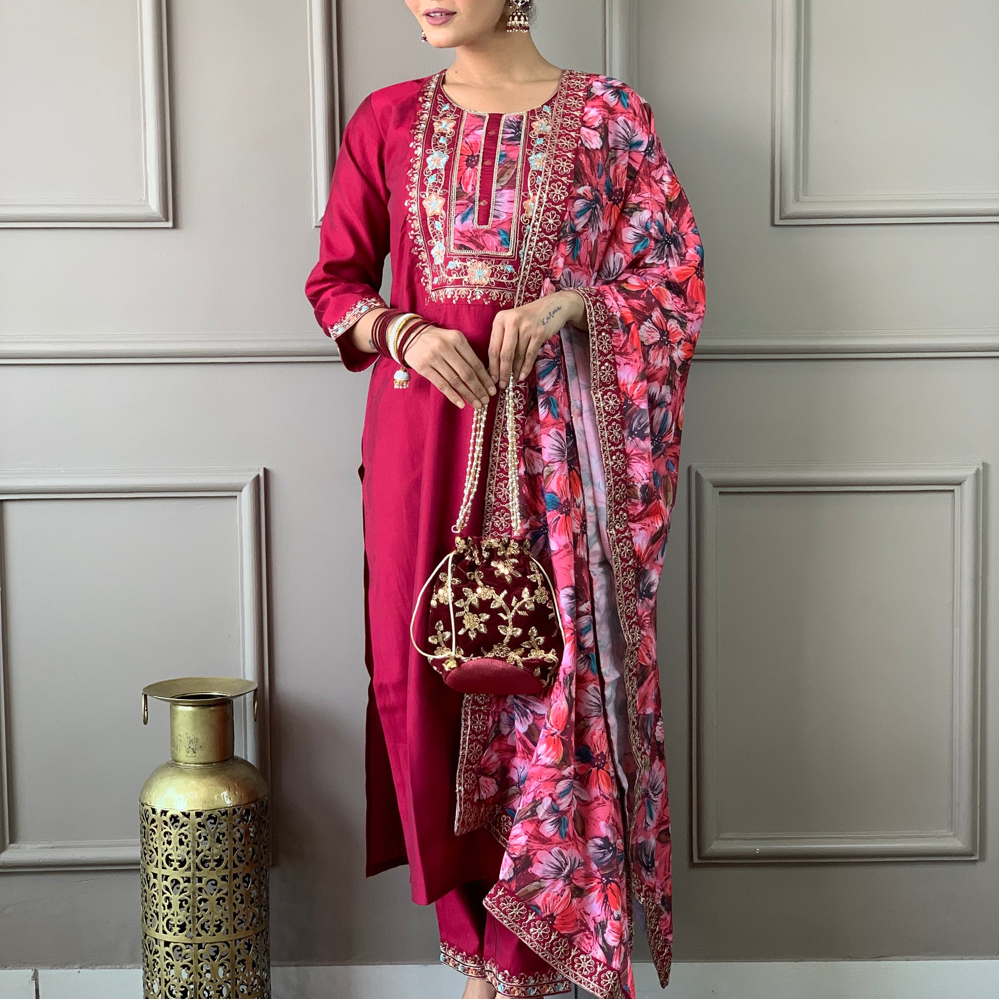 Floral Yoke Design Thread Work Straight Kurta with Trousers & Dupatta